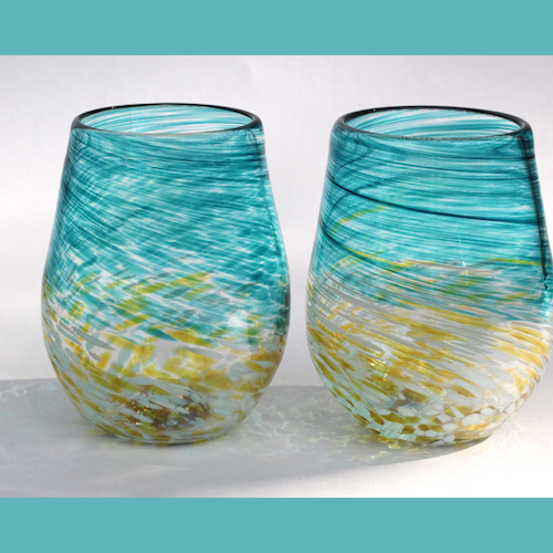 Click to view detail for DB-998 Wine Glass Set of 2, Aqua & White Swirl $78